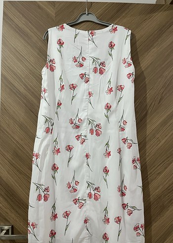 Çiçek Desenli Beyaz Uzun Bohem Elbise - Görsel 2