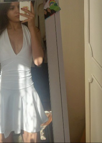 Beyaz Mini V Yakalı Drapeli Kadın Elbise - Görsel 2