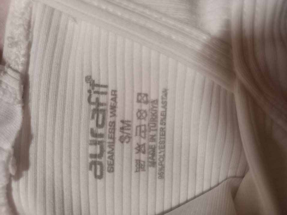 Beyaz Spor Sütyeni Çapraz Askılı - Görsel 3