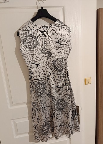 Siyah Desenli Uzun Kadın Takım Elbise - Görsel 5