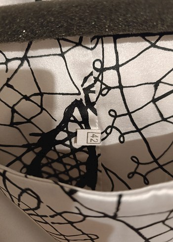 Siyah Desenli Uzun Kadın Takım Elbise - Görsel 6