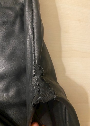 Siyah Deri Kadın Pantolon Midi Boy - Görsel 4