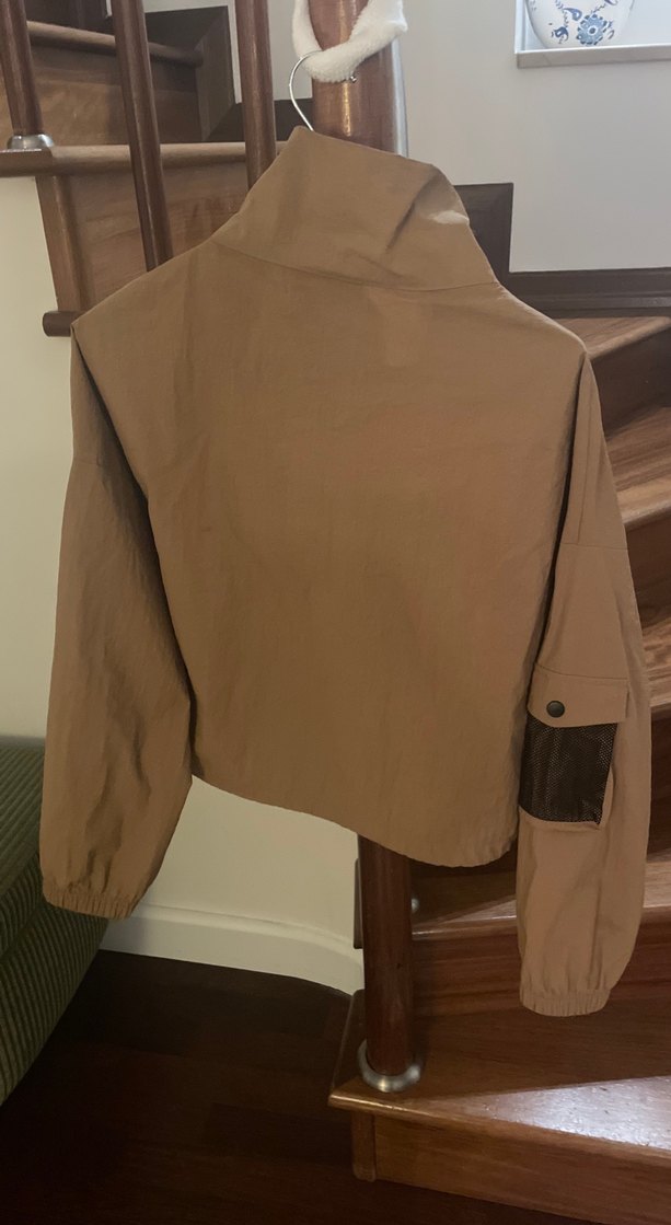 New balance krop Fermuarlı kadın üst - Görsel 3