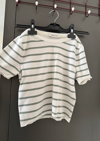 Yeşil Çizgili Kadın Kısa Kollu Tişört - Görsel 2