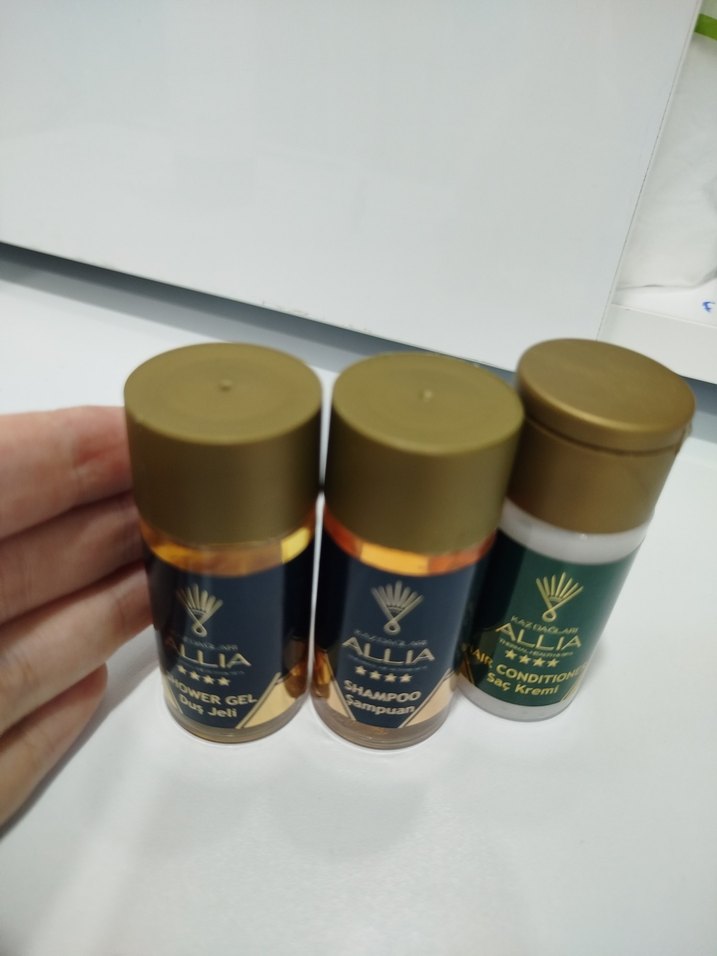 Banyo Seti 3'lü Mini Şişe - Görsel 2