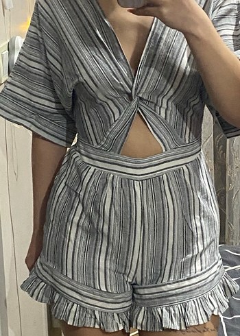 Gri Çizgili Kadın Mini Tulum - Görsel 2