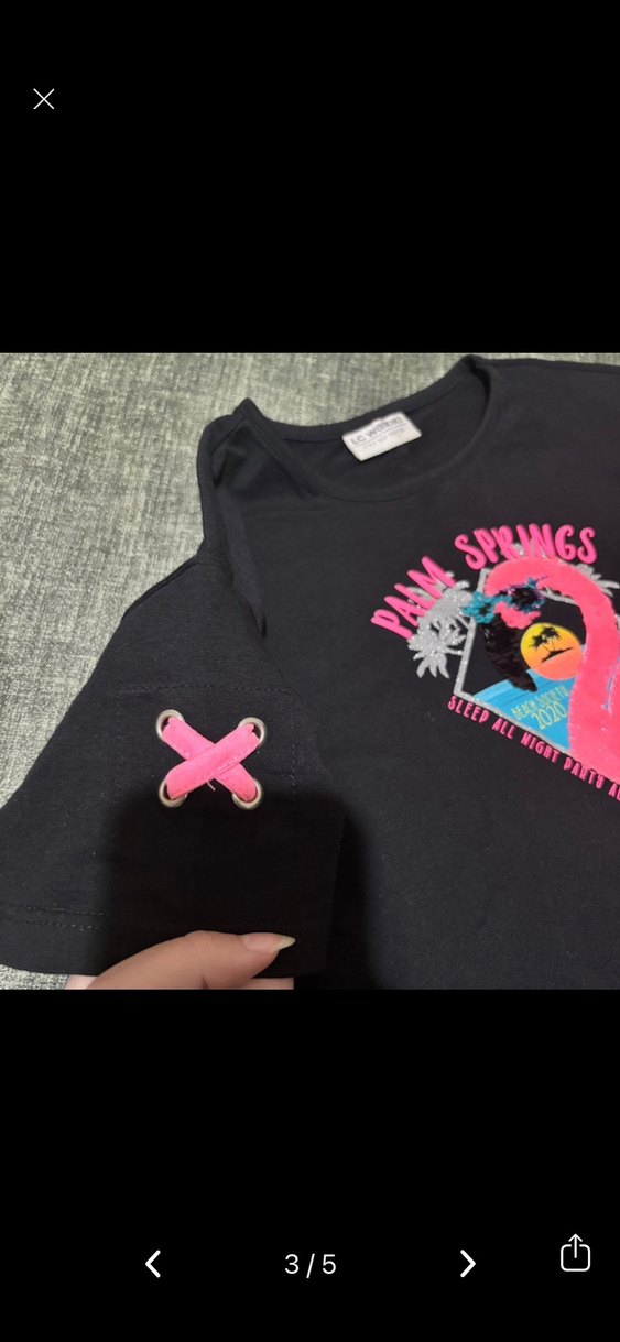 Kız Çocuk Pullu Baskılı Siyah Tişört - Görsel 2