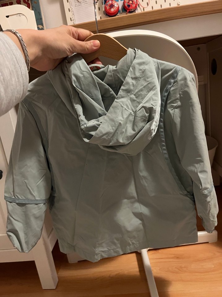 Gri Erkek Çocuk Fermuarlı Yağmurluk - Görsel 4