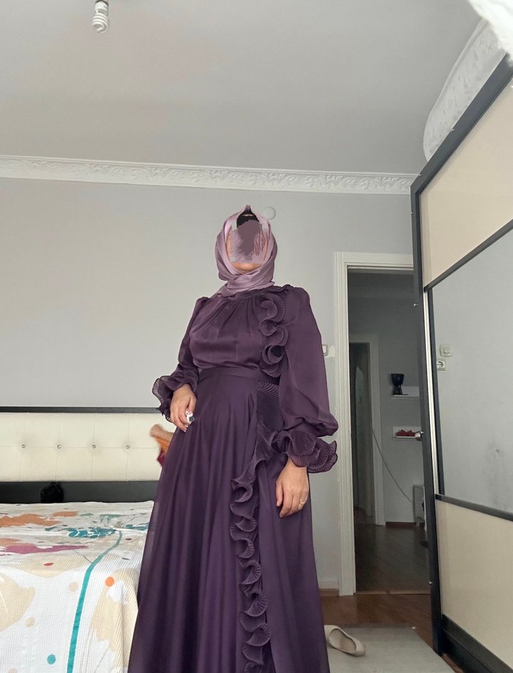 Uzun Mor Drapeli Gotik Kadın Abiye Elbise - Görsel 3