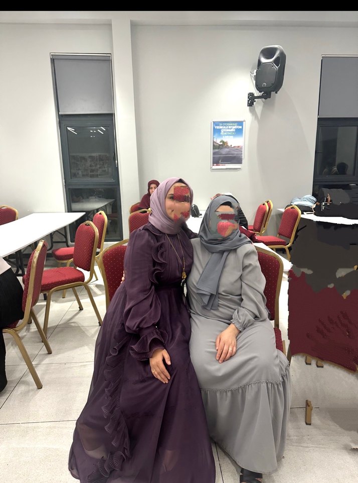 Uzun Mor Drapeli Gotik Kadın Abiye Elbise - Görsel 2