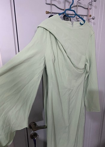 Uzun Kollu Drapeli Yeşil Kadın Elbise - Görsel 3