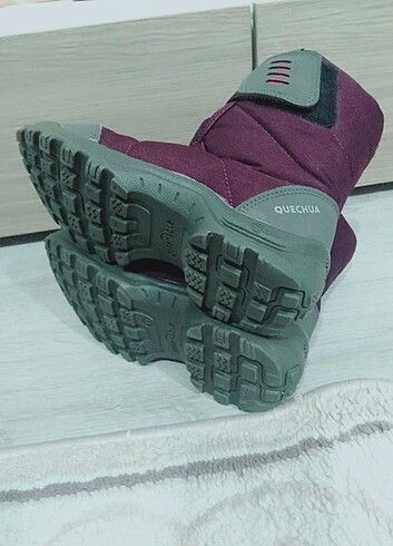 33 Beden bordo Renk Decathlon kız çocuk kar botu