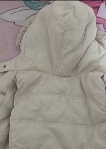 Beyaz Kürklü Kısa çocuk yelek - Görsel 3