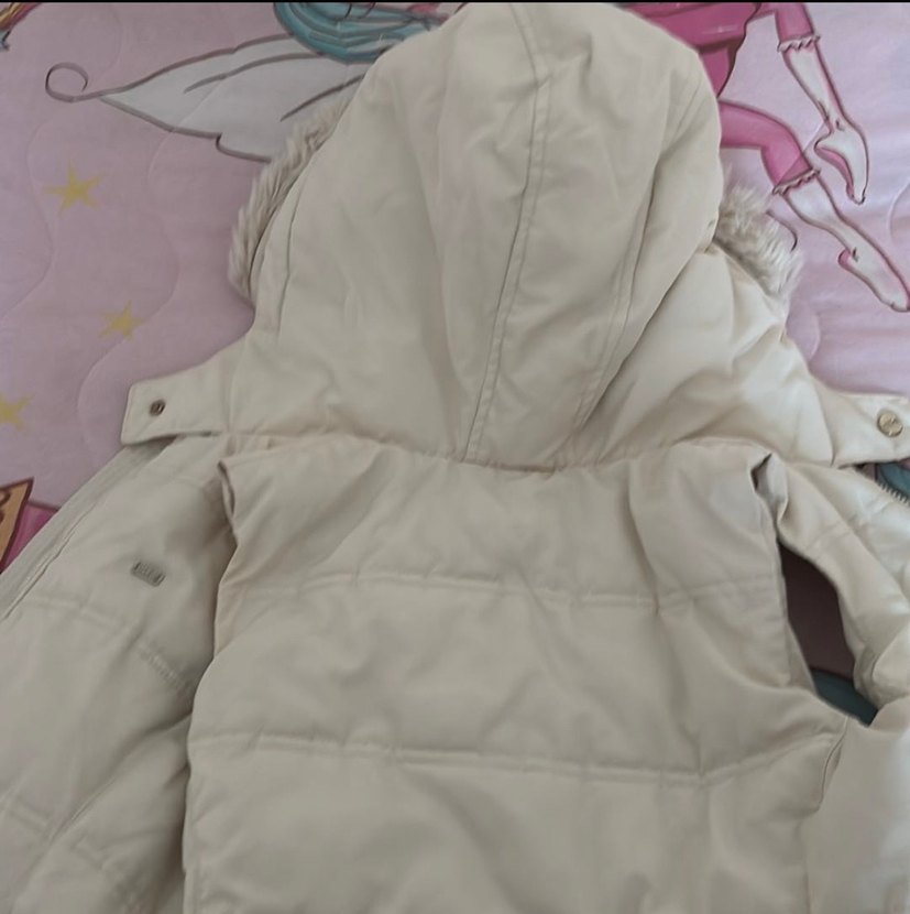 Beyaz Kürklü Kısa çocuk yelek - Görsel 3