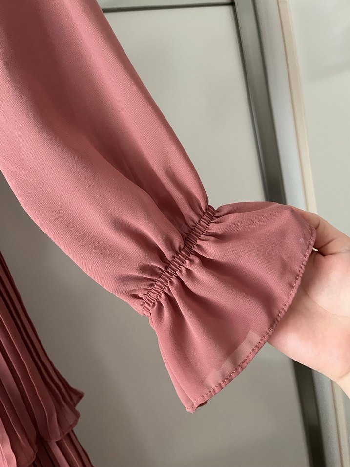 Pudra Renk Pliseli Uzun Elbise - Görsel 3