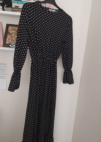 Puantiyeli Siyah Uzun Salaş Elbise - Görsel 3