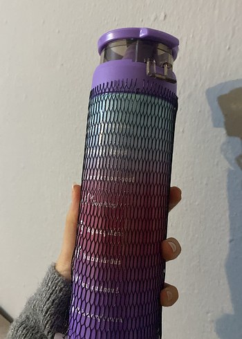 Çocuklar için Renkli Su Şişeleri - Görsel 2