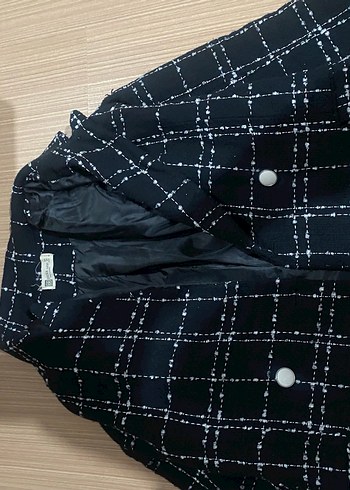 Düğmeli Siyah Mini Kareli Kadın Kaban - Görsel 3