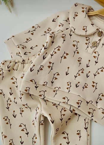 Uzun Kollu Düğmeli Kız Bebek Bej Takım - Görsel 2