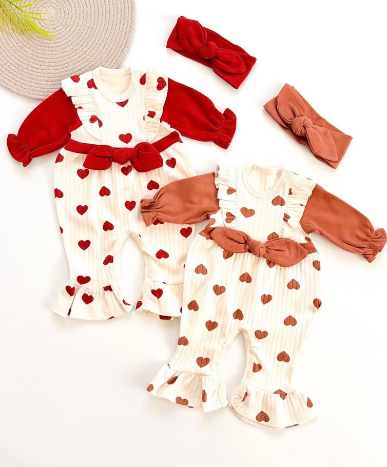 Kız Bebek Kırmızı Kalp Nakışlı Fırfırlı Tulum - Görsel 3