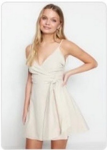 Beyaz Mini Askılı Elbise - Görsel 5