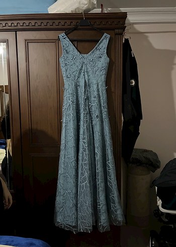 Mavi Nakışlı Dantel Uzun Abiye Elbise - Görsel 4