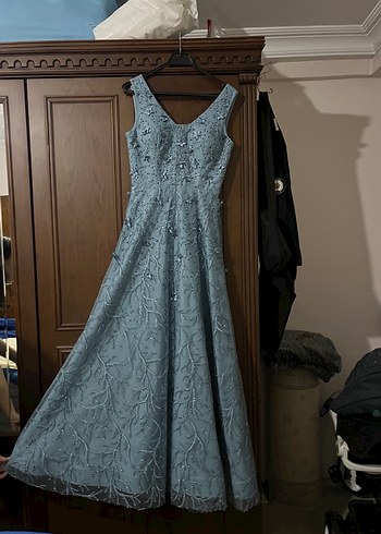 Mavi Nakışlı Dantel Uzun Abiye Elbise - Görsel 2