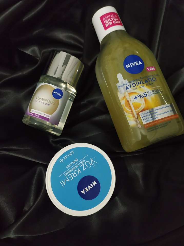 NIVEA Aydınlatıcı Cilt Bakım Seti - Görsel 2