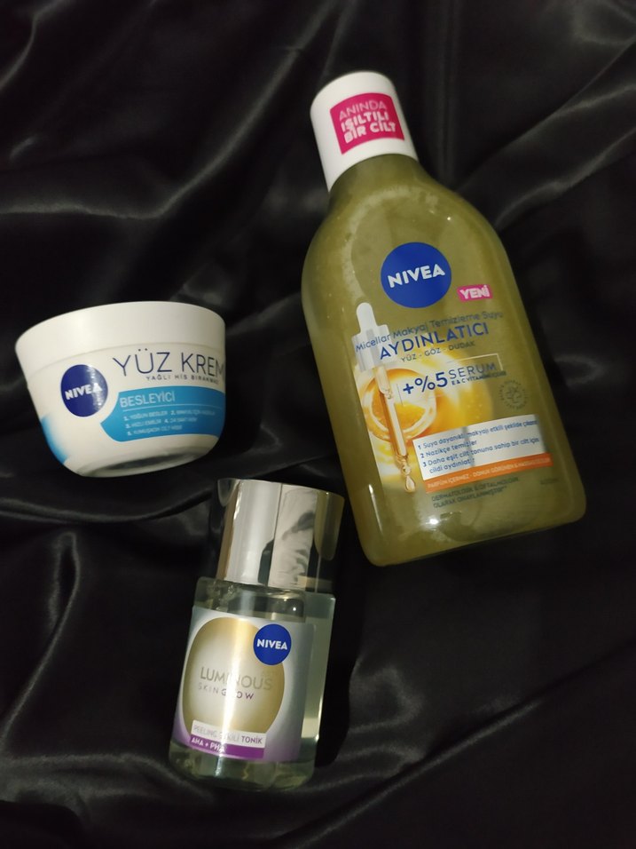 NIVEA Aydınlatıcı Cilt Bakım Seti - Görsel 4