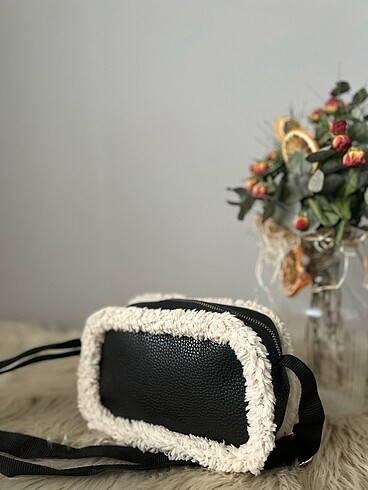 Beden Peluş çanta