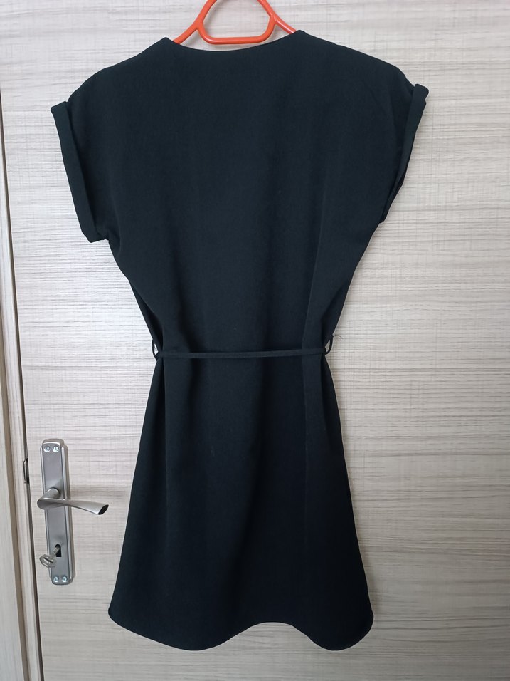 Düğmeli Siyah Kadın Elbise - Görsel 3