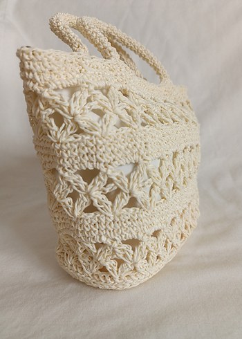 İnce İşlemeli Beyaz Örgü Kadın El Çantası - Görsel 4