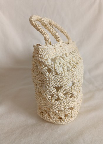 İnce İşlemeli Beyaz Örgü Kadın El Çantası - Görsel 2