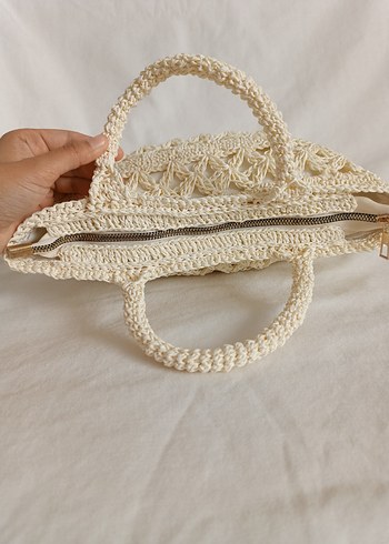 İnce İşlemeli Beyaz Örgü Kadın El Çantası - Görsel 5