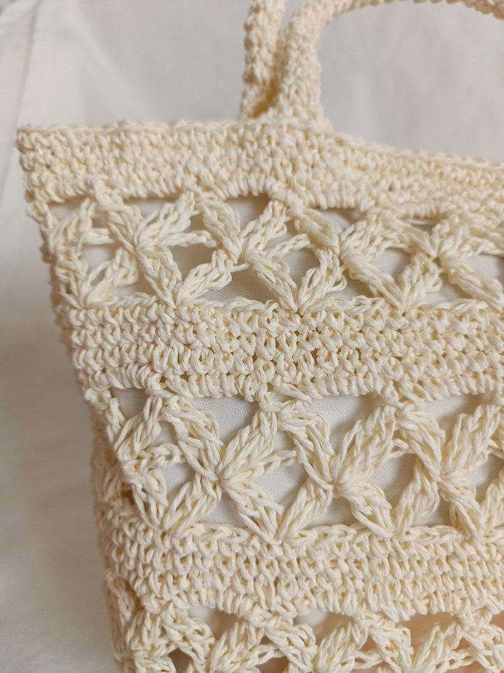 İnce İşlemeli Beyaz Örgü Kadın El Çantası - Görsel 3