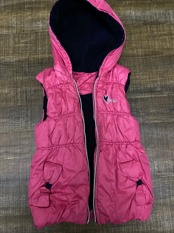 Kız Çocuk Kapüşonlu Pembe Fermuarlı Yelek - Görsel 2