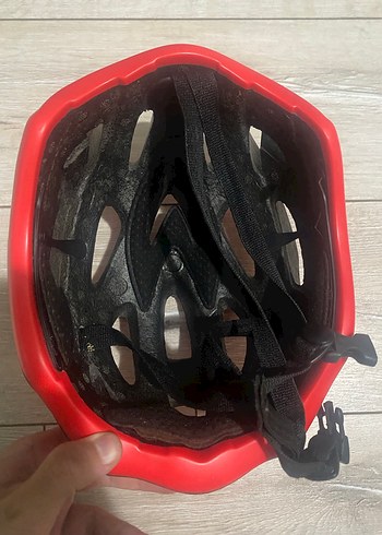 B'Twin 500 Kırmızı Bisiklet Kaskı - Görsel 13
