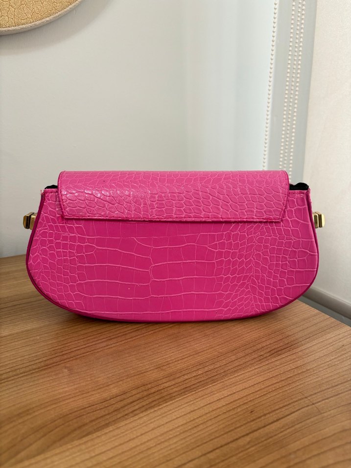 Pembe Parlak Deri Kadın Omuz Çantası - Görsel 2