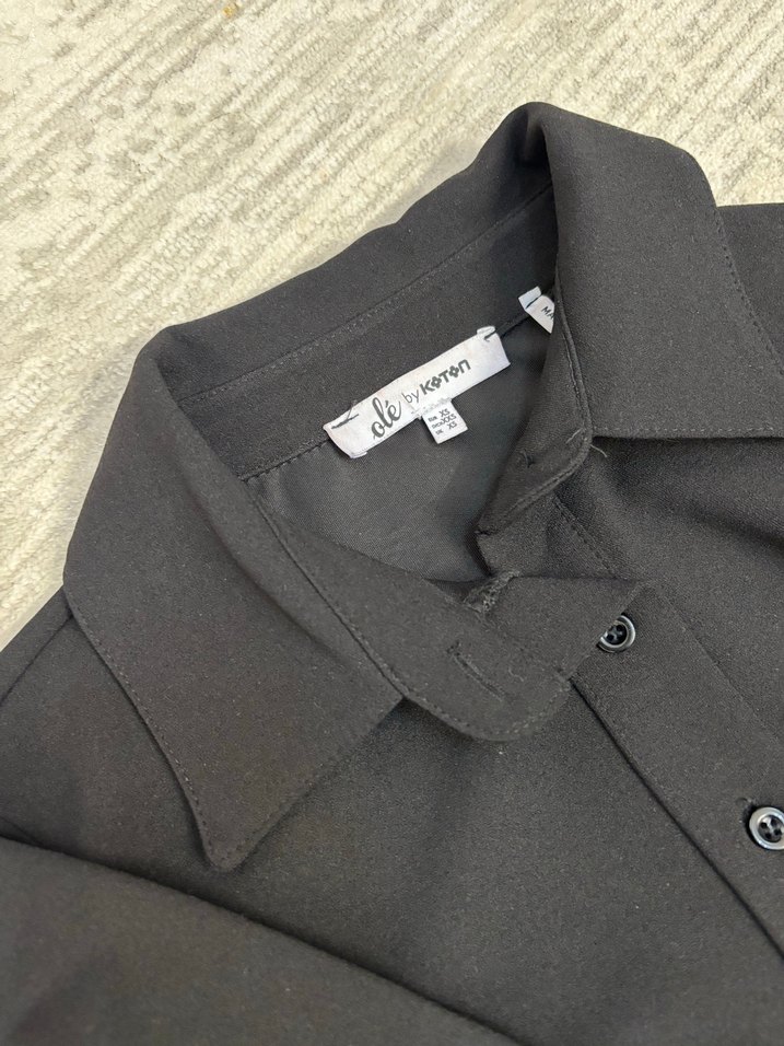 Uzun Kollu Siyah Düğmeli Kadın Elbise - Görsel 3