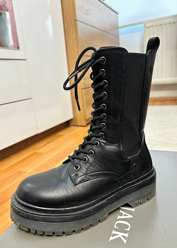 Siyah Deri Platform Topuklu Bağcıklı Goth Bot - Görsel 2