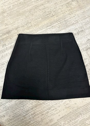 Siyah Pul İşlemeli Mini Etek - Görsel 3