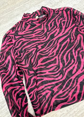 Pembe Zebra Desenli Uzun Kollu Bluz - Görsel 2