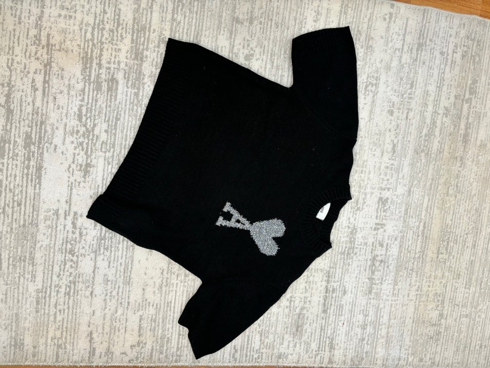 Siyah Kısa Kollu Örgü Kazak - Görsel 3