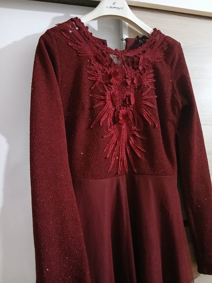 Bordo Uzun Kollu Nakışlı Abiye Elbise - Görsel 3