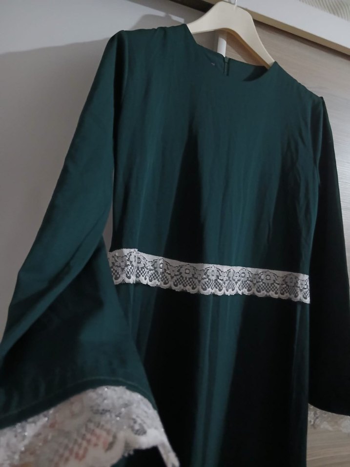 Uzun Kollu Yeşil Kadın Uzun Elbise - Görsel 2