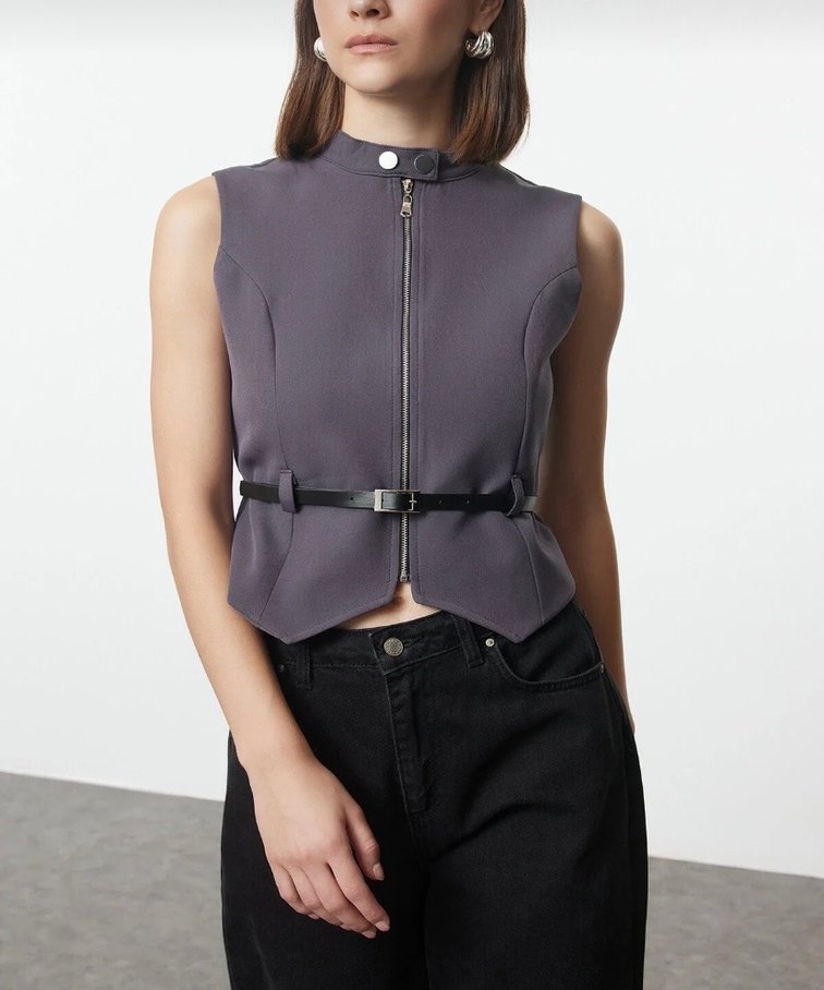 Kadın Gri Fermuarlı Kolsuz Yelek - Görsel 3