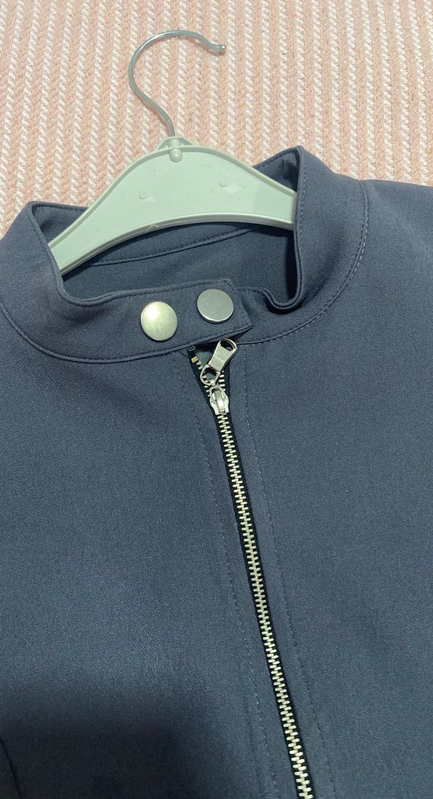 Kadın Gri Fermuarlı Kolsuz Yelek - Görsel 2