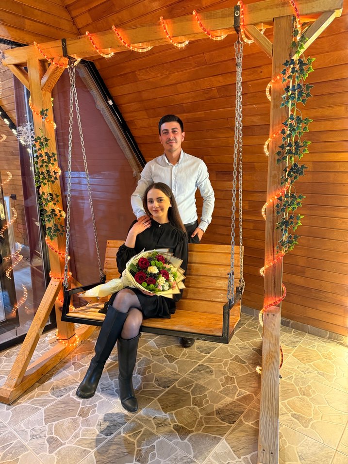 Siyah V Yaka Midi Robalı Strappy Elbise - Görsel 5