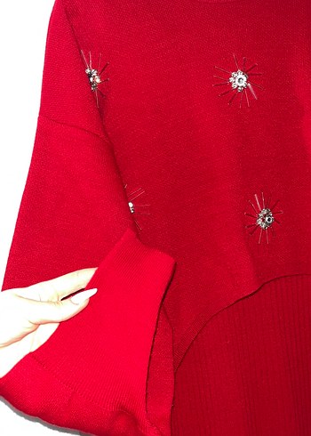 Nakışlı Kırmızı Uzun Triko Elbise - Görsel 2