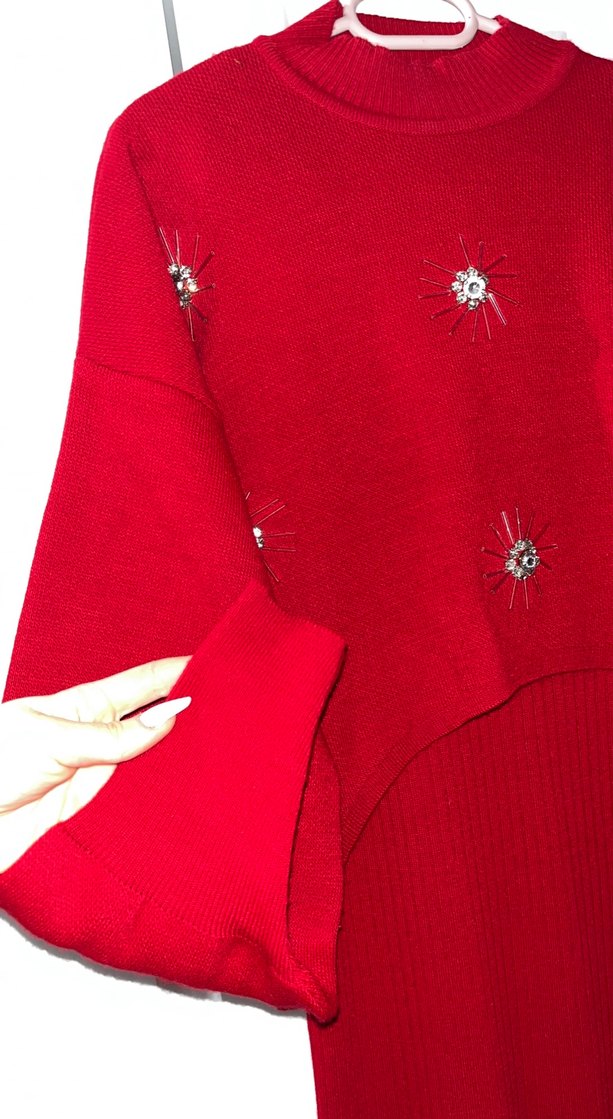 Nakışlı Kırmızı Uzun Triko Elbise - Görsel 2